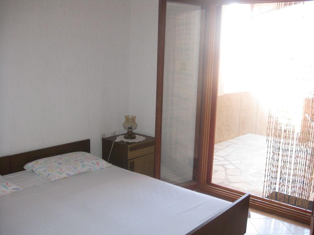 Apartmani Lukin Betina  Extérieur photo